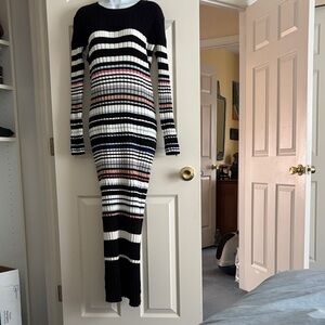 XL Ella Miss sweater dress!
